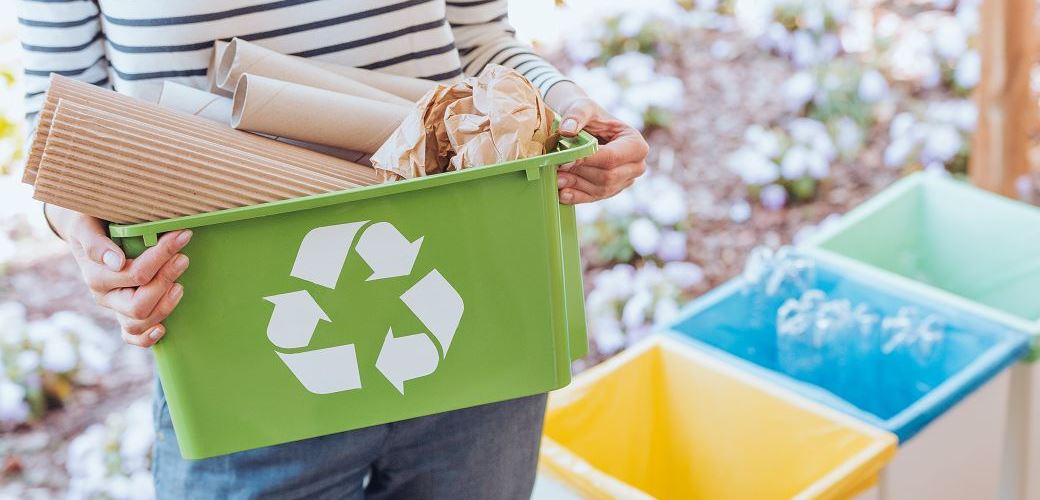 Nachhaltiger trennen und sammeln - Abfallbehälter aus Industriekarton