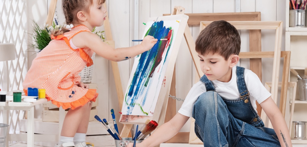Aus Kindern werden Künstler - Schmuck nach kindlichen Malvorlagen