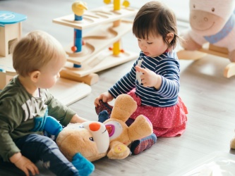 Shoppingparty für Kindermode und Spielsachen